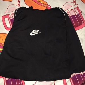 Nike thin pullover sweater